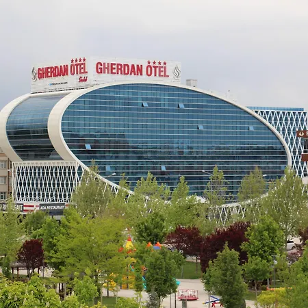 Hotel Gherdan Gold 4*