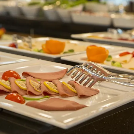 Hotel Gherdan Gold 4*